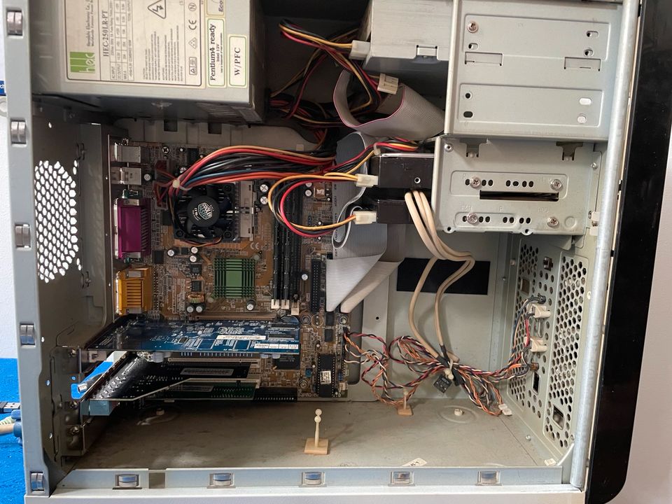 PC Retro - Intel Pentium III - GeForce MX440 - 512 MB RAM in Fürth