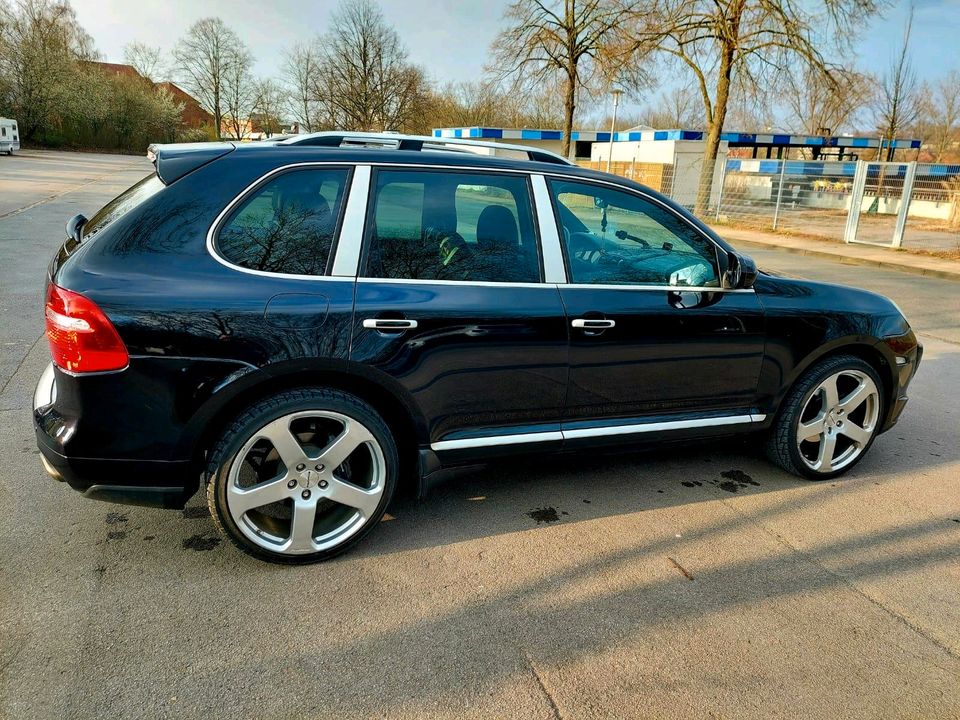 Porsche Cayenne S V6 Liebhaber Fahrzeug in Bielefeld