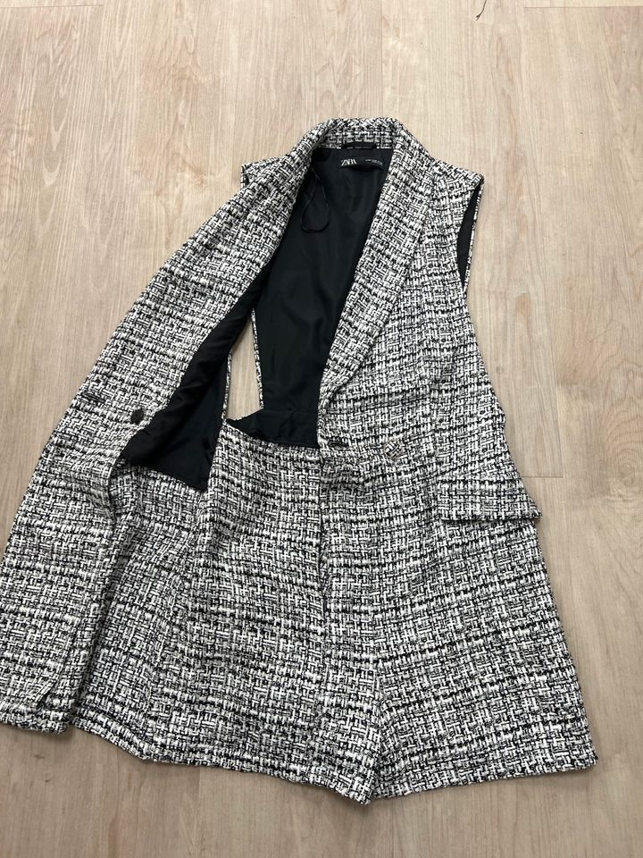 Zara Blazer Jumpsuit Gr.M schwarz weiß wie Neu in Oberhausen