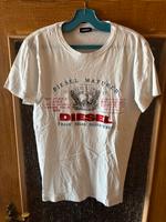 Diesel T-Shirt White Sunset guter Zustand Sachsen - Neukirchen/Erzgeb Vorschau