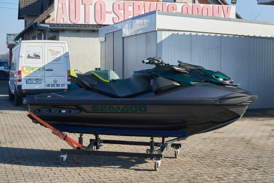 Sea-Doo RXP-X 300 RS APEX auf Lager in Görlitz