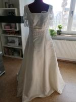 Brautkleid vintage mit abnehmbarer Schleppe in Größe 38/40 Bayern - Ebelsbach Vorschau