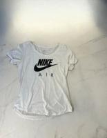 Weißes Nike T-Shirt, Größe M Berlin - Dahlem Vorschau
