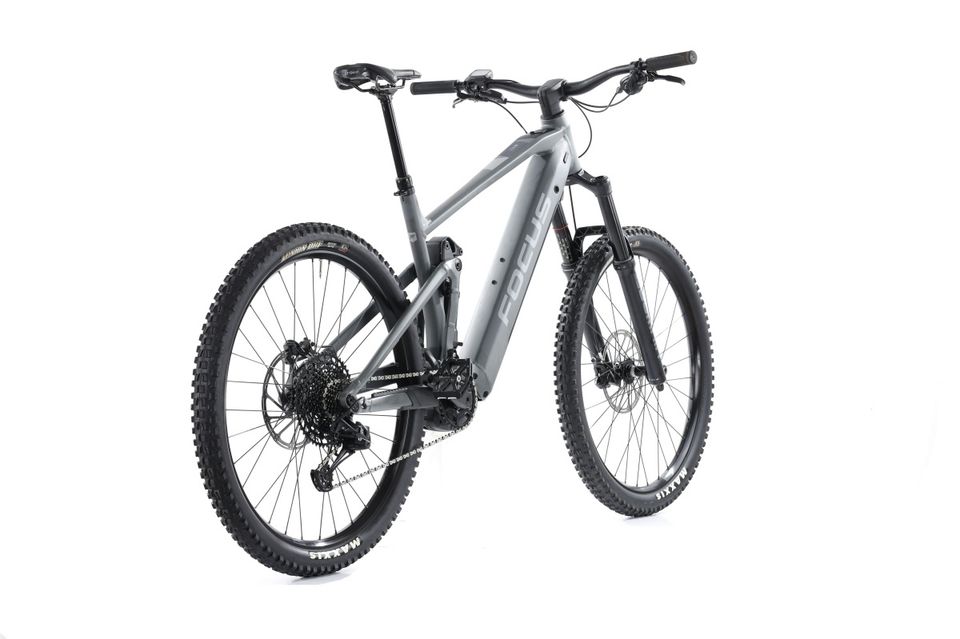 Focus Sam²  6.7 - 2022 - 49 cm - (XL) | nur 201 km | Bosch Performance Line CX (85 Nm) 625 Wh | UVP 4.999 € | 1 Jahr Garantie | E Bike Hardtail E-Mountainbike in Ottobrunn