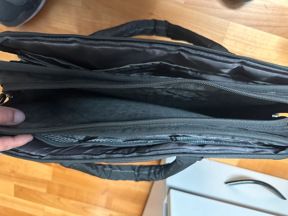 Dell Laptoptasche(n) für 15“ in Wilhelmshaven