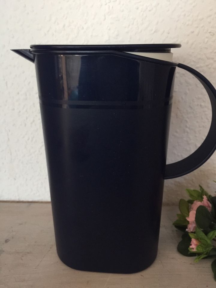 Tupperware Trinkkanne, Wasser oder Kaffeekanne, Tee Kanne in Güstrow