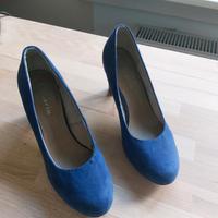 Pumps mit Plateau Nordrhein-Westfalen - Solingen Vorschau