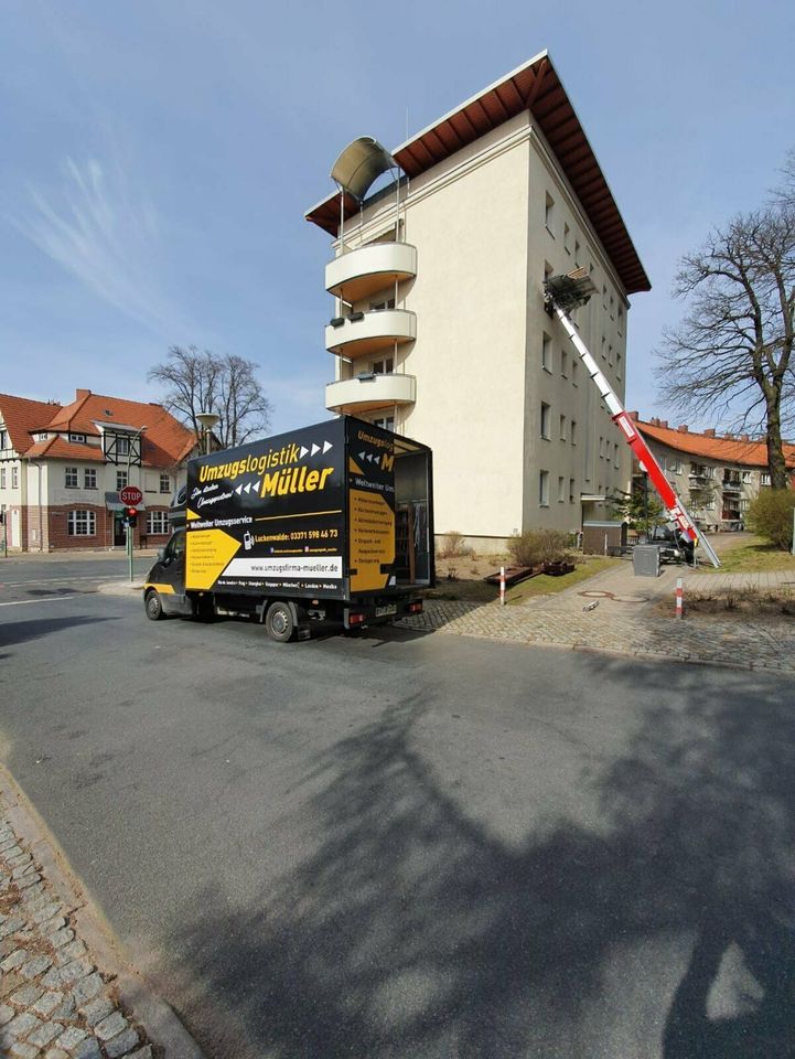 LKW und Transporter mieten mit 2 Mann Besatzung Möbeltaxi in Luckenwalde