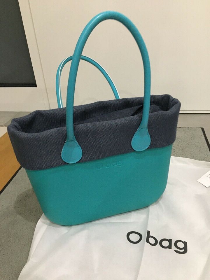 Neue Henkeltasche O Bag in Türkis/dunkelblau in Marsberg