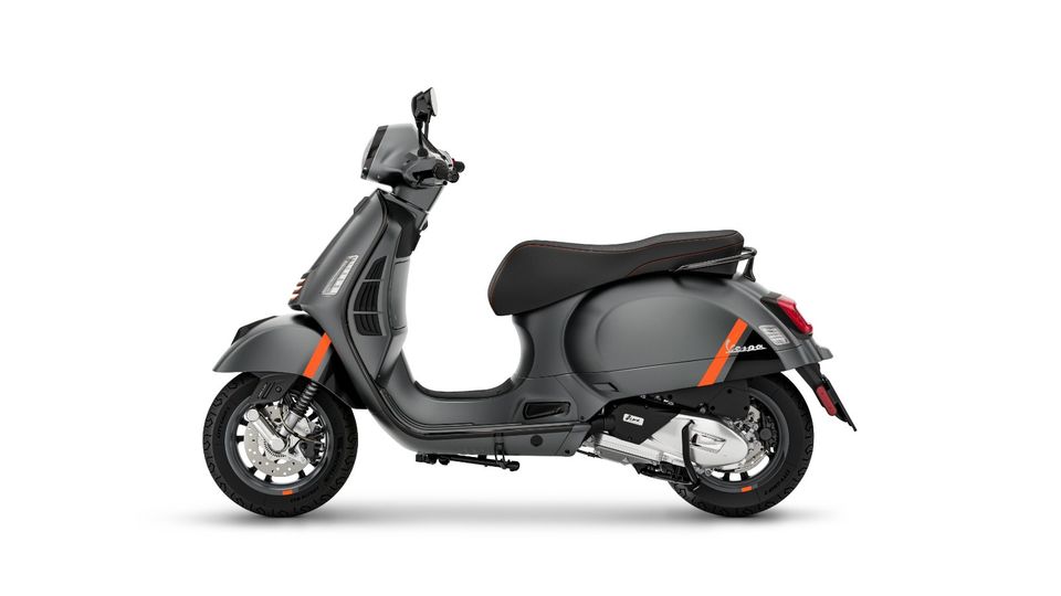 Vespa GTS 300 Super Sport RST 2023 - Neufahrzeug in Coerde