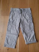 Esprit Shorts 7/8 Hose Bermuda Gr. 31 Beige Kariert Brandenburg - Jüterbog Vorschau