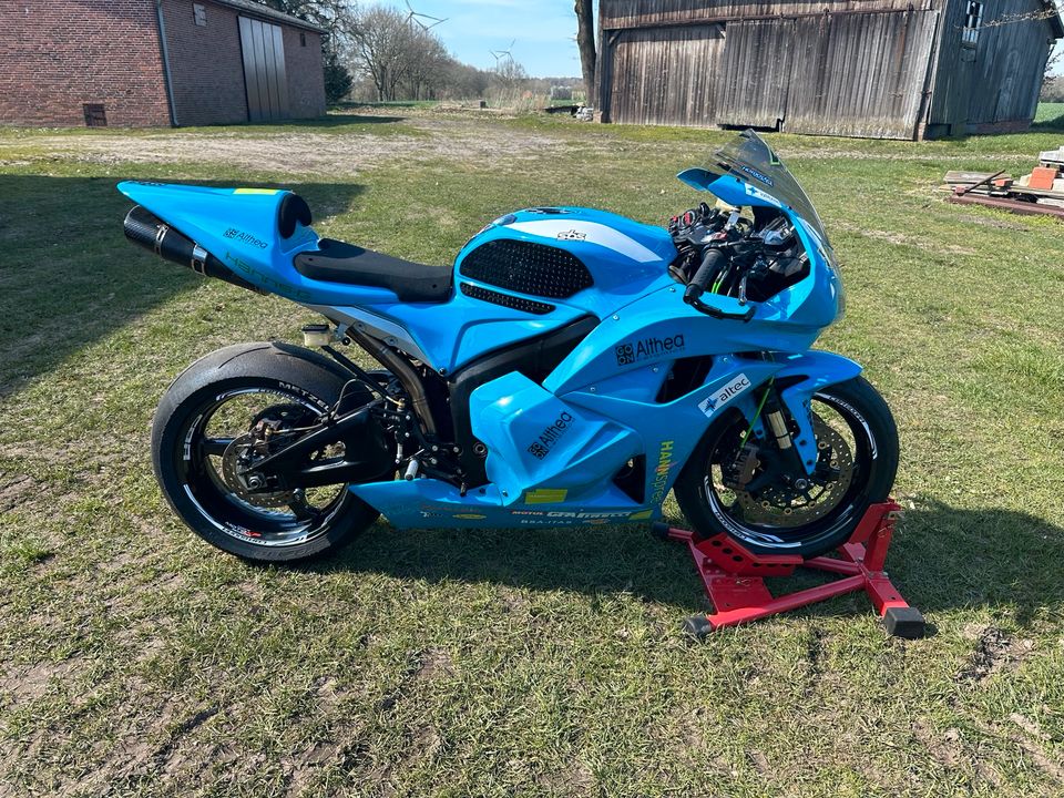 Honda CBR 600 RR PC40 Racebike Trackbike Rennstrecke in Stade