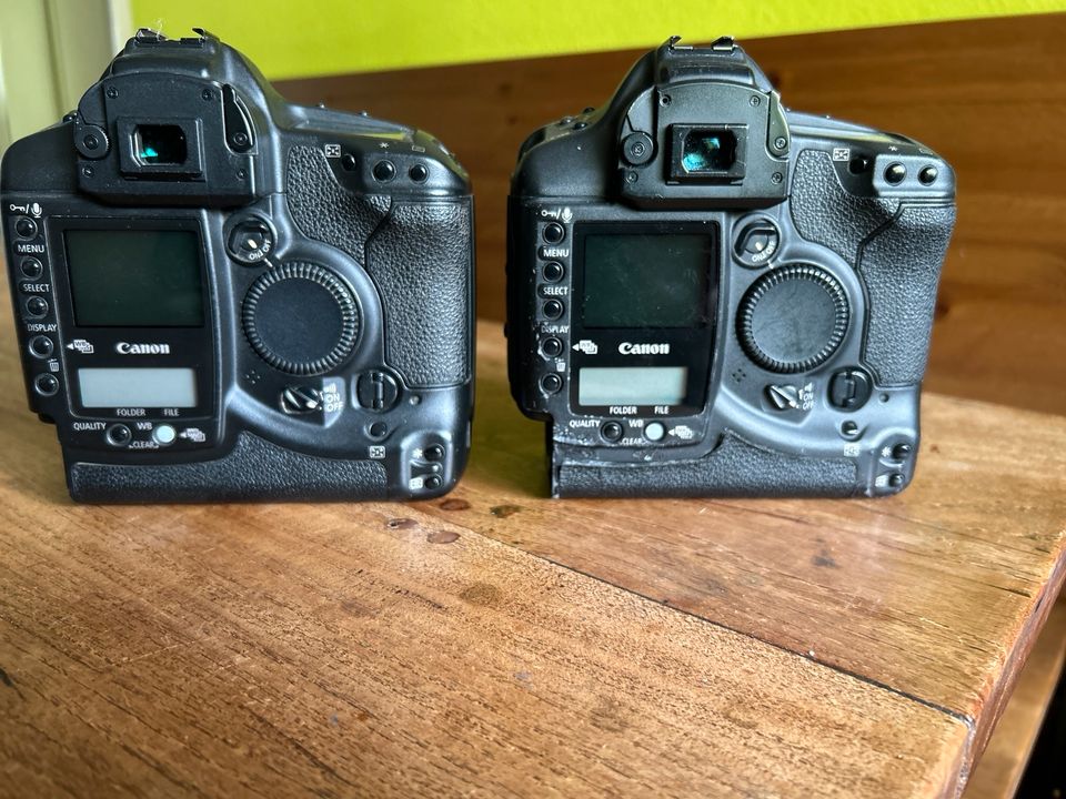 Canon Eos 1D 2Stück Defekt in Düsseldorf