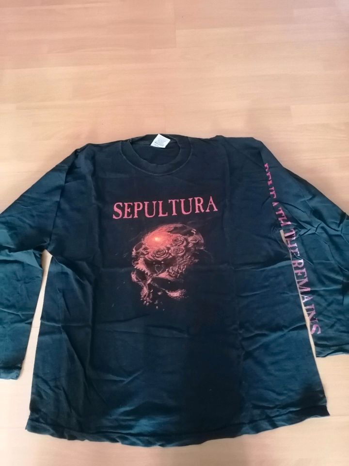 Sepultura shirt beneath the remains vintage in Bad Füssing