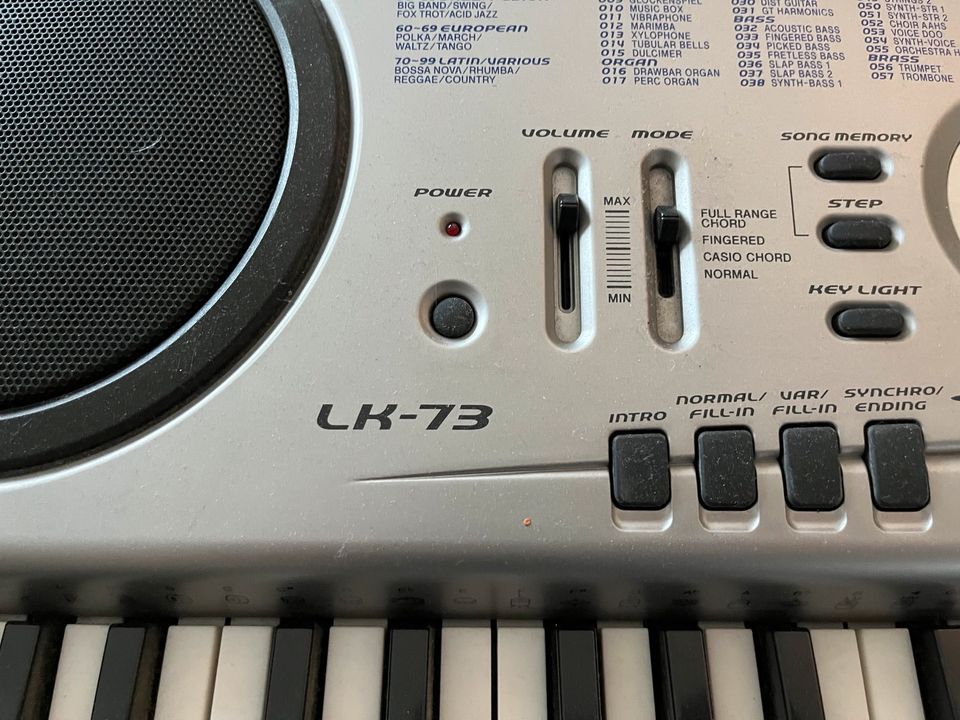 Keyboard Casio LK73 inkl. Verstellbaren Ständer in NordrheinWestfalen