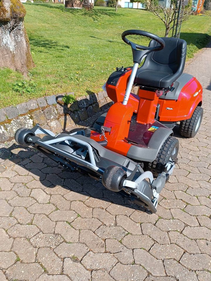 Stiga, Frontmäher 95, Großflächenmäher, Traktor, Rasenmäher in