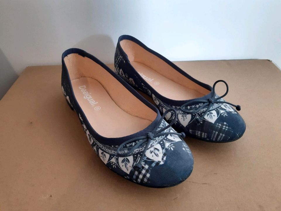 NEU - Ballerinas von Desigual in Gr. 36 in Stuttgart