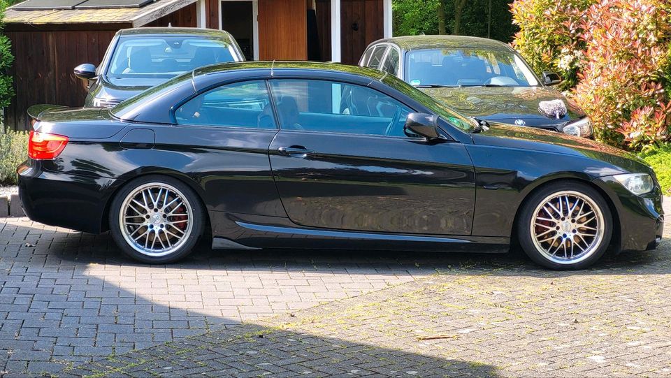 BMW 330d Cabrio in Soest