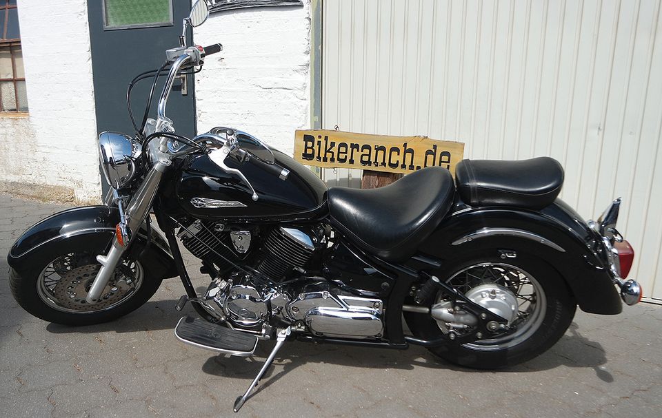 Yamaha XVS 1100 DragStar Classic* Black Beauty* 8900 km* TOP* in Süsel