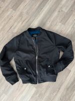 Bershka Bomber Jacke Girl Gr. L Nordrhein-Westfalen - Bottrop Vorschau