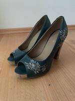 Pumps Peeptoes High Heels 38 blau Blumen bestickt Kork München - Maxvorstadt Vorschau