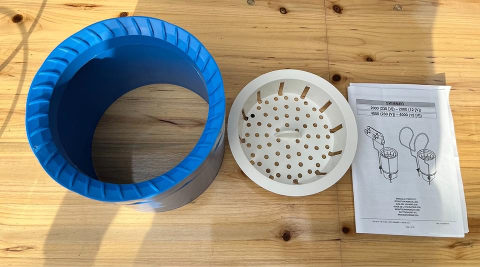 Pool einhänge Filter / Skimmer / Einhängeskimmer / Einhängefilter in Niederkassel