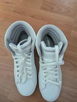 Hohe Sportschuhe Gr. 38,5 Puma Niedersachsen - Scheden Vorschau