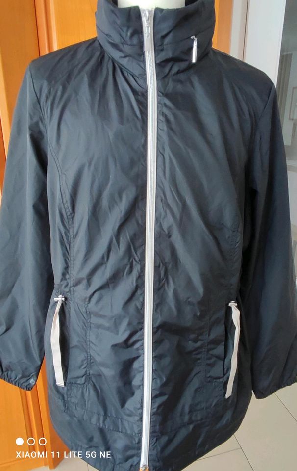 Schwarze Sommerjacke von Bonita Gr. 42 in Mindelheim