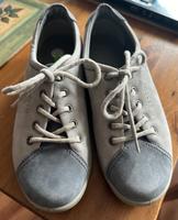 Ecco Soft Nubuk Damenschuhe 37, hell/dunkelgrau, neu - €50 Mitte - Hansaviertel Vorschau