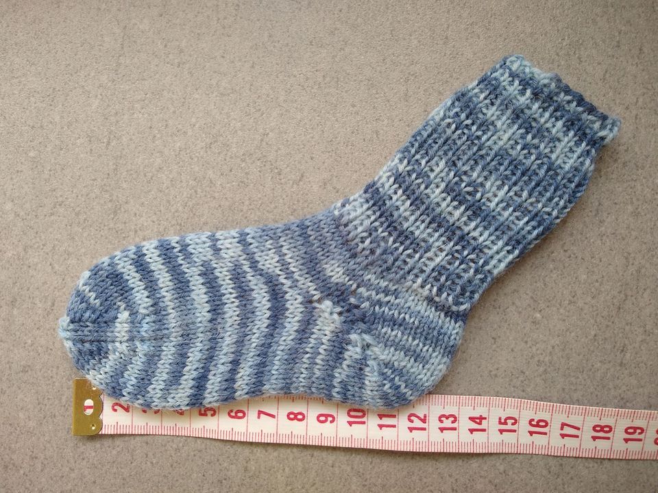 Socken, Wollsocken, Kindersocken, Gr.18-19, handgefertigt, 6,50 € in Recklinghausen