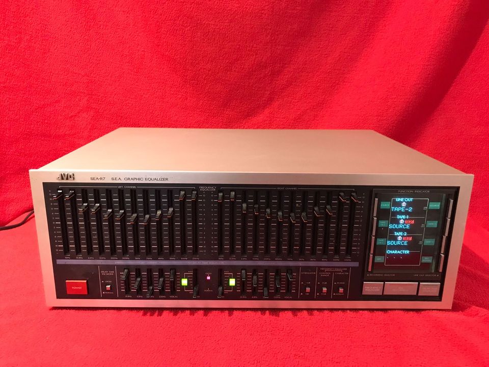 JVC Vintage Equalizer SEA-R7 2x12 Band S.E.A. Graphic in Essen