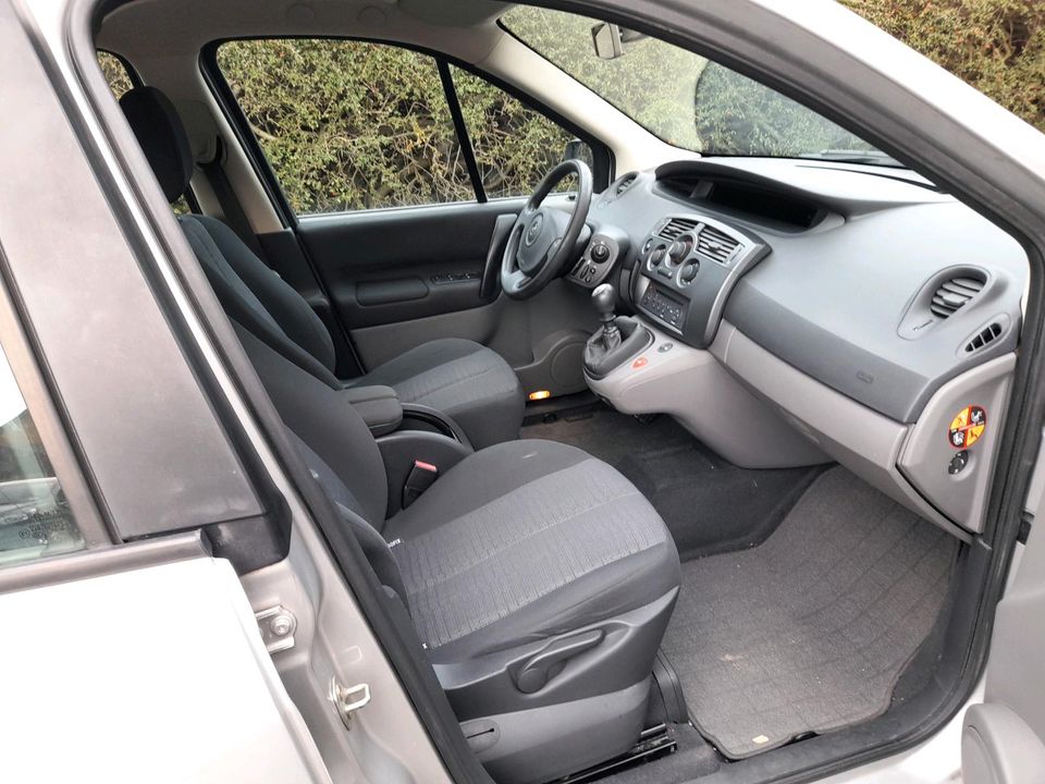 Renault Scenic , Avantage, erst 62800 KM , 1A,TÜV NEU in Tönisvorst