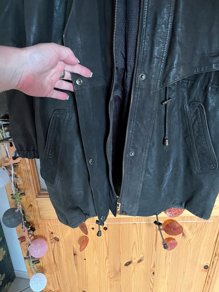 Lederjacke/Mantel Vintage Gr.38 in Edermünde