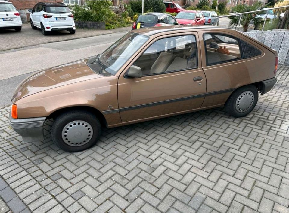 Opel Kadett GL in Aachen