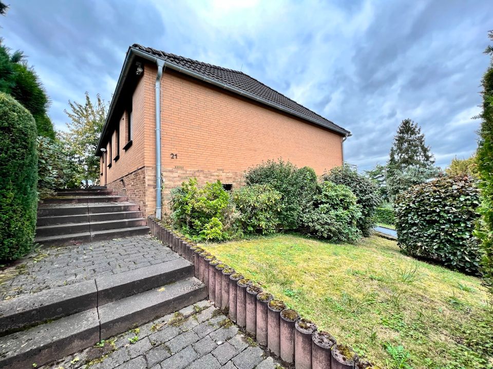 Freistehender Bungalow in Sackgassenlage mit schöner Aussicht in Lohmar