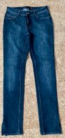 Jeans ZARA WOMAN skinny mom jeans 40 L stretch Frankfurt am Main - Nieder-Eschbach Vorschau