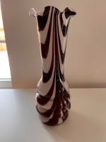 DDR Bodenvase Vase Glas braun / weiß 38 cm Sachsen - Pegau Vorschau