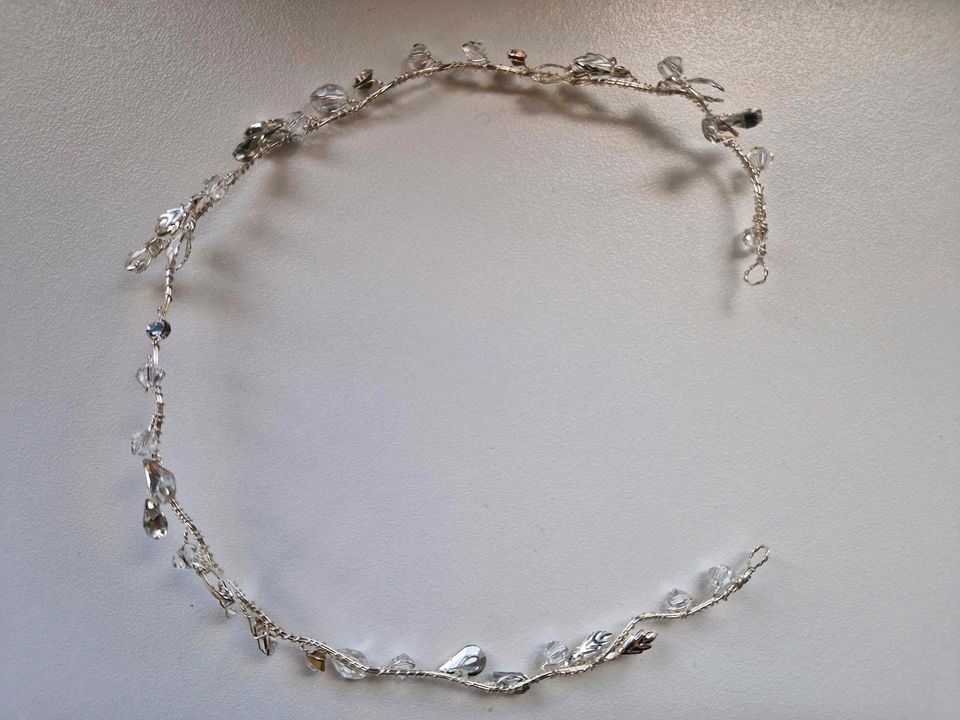 Haarschmuck/Brautschmuck Silber Steinchen Hochzeitsfrisur in Wiernsheim