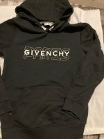 Original Hoodie von Givenchy Gr.135-140/10 Jahre Friedrichshain-Kreuzberg - Friedrichshain Vorschau