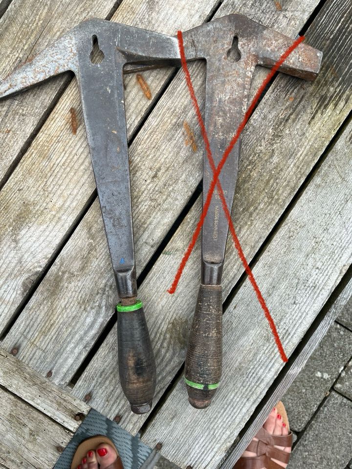 Schieferhammer Dachdeckerhammer Dachdecker Werkzeug in Ettringen
