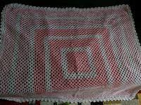 NEU Handmade Tagesdecke 115x115cm Babydecke gehäckelt Düsseldorf - Rath Vorschau