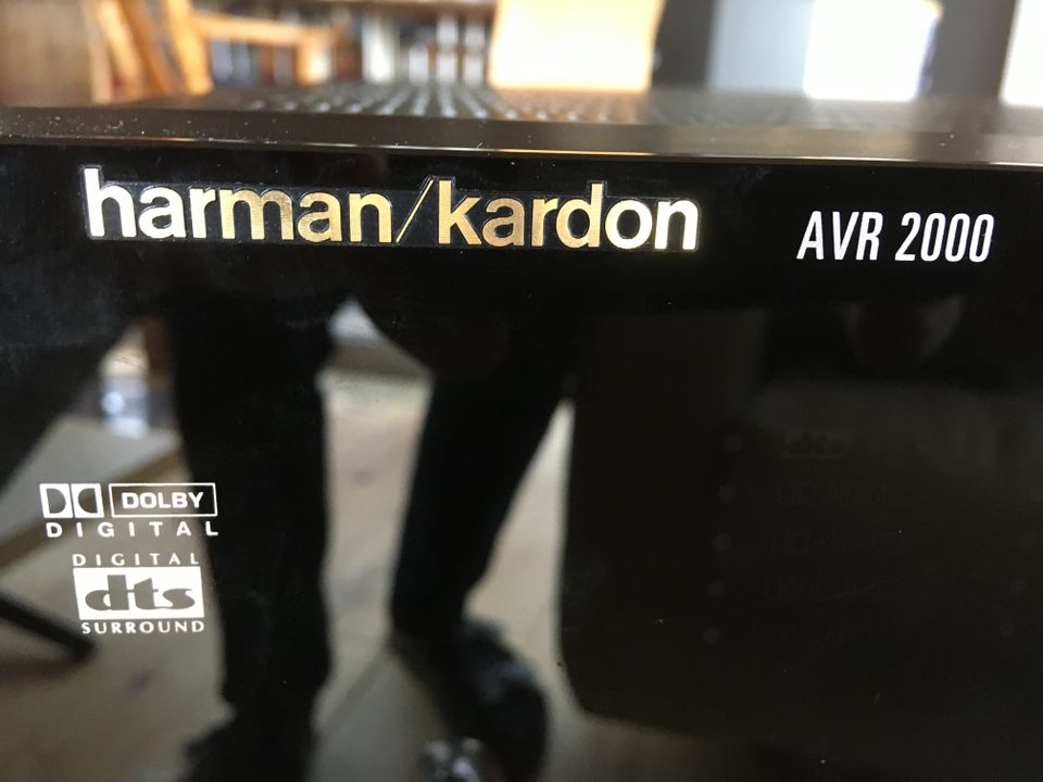 Harman/Kardon Receiver AVR 2000 in Netphen