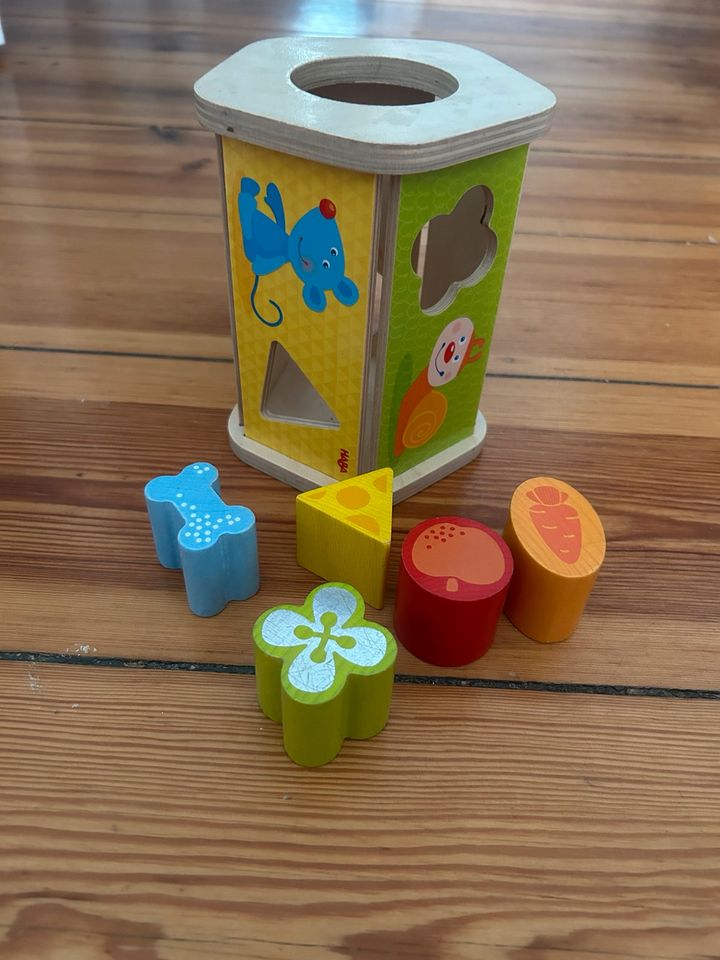 Holzsteckspiel von Haba in Berlin