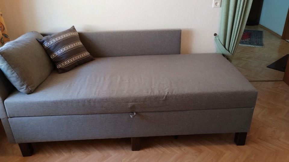 Bett Liege Boxspringbett top Zustand in Lustadt