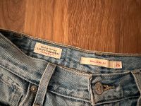 Levi‘s Jeans Ballon Leg W26 L28 Hessen - Offenbach Vorschau