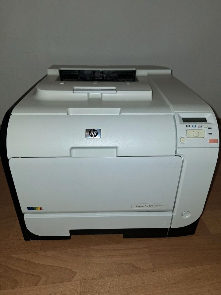 HP Drucker LaserJet Pro 400 color M451dn in Tuttlingen