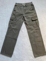 Pull&Bear Cargohose Gr. 34 khaki Niedersachsen - Ilsede Vorschau