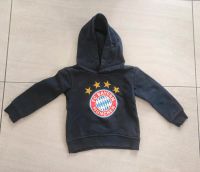 FC Bayern München Kapuzenpullover Gr. 110 München - Berg-am-Laim Vorschau