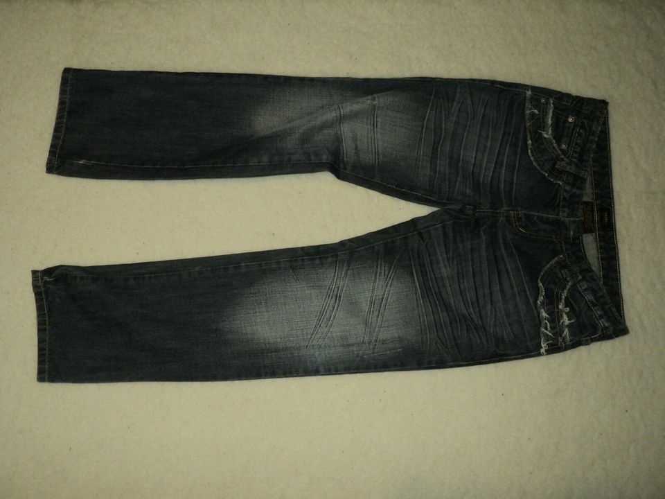 Jeans ,Haori Gr.29 in Weitersborn