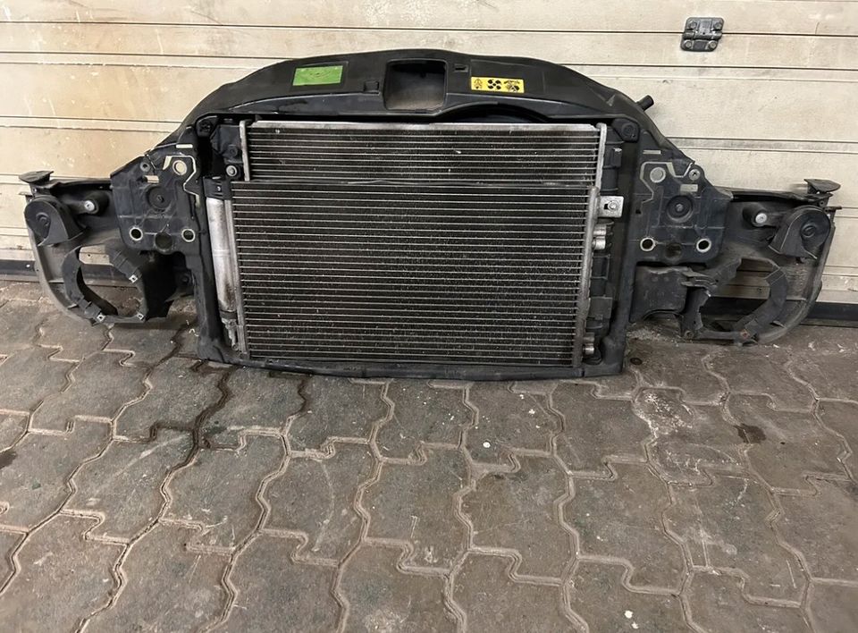 Frontmaske inklusive Kühlerpaket für Mini Cooper S R53, R50 in Gelnhausen